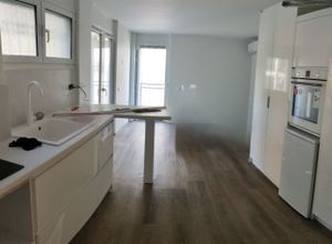 Διαμέρισμα για ενοικίαση - Σαρωνίδα, - Photo 4