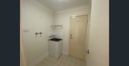 Bathed In Northerly Sunshine - Photo 5