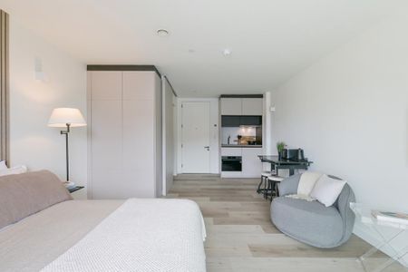 Studio to rent - Photo 2
