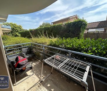 Location Appartement 2 pièces 47m² VILLEFRANCHE SUR SAONE 69400 - Photo 6