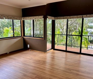 Stunning 4-Bedroom Family Home - Photo 1