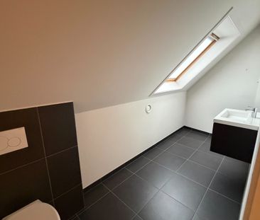 Gezellige rijwoning met garage in centrum Wingene! - Photo 6