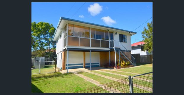 AIR CON 3 BED HOME CLOSE TO AMENITIES - Photo 1