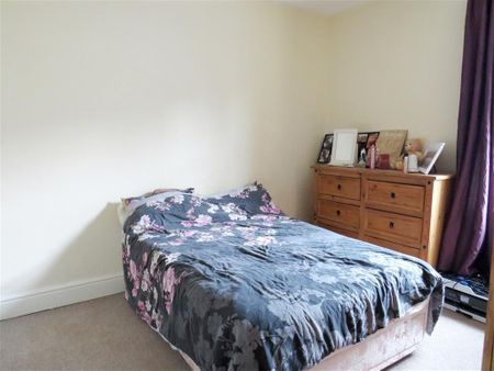 Dovercourt Road - Photo 2