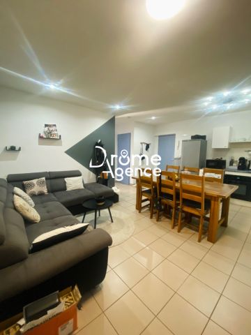 Location Appartement 2 pièces 42m² CHATEAUNEUF SUR ISERE 26300 - Photo 2
