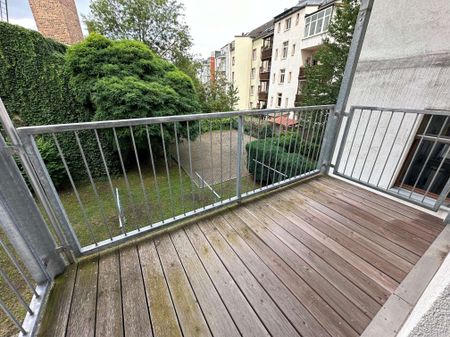 Neue EBK mögl. ! *** 1. OG - hochwertiges Laminat und West-Balkon ! - Foto 3