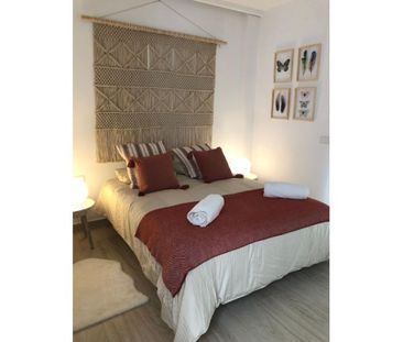 2 bedroom luxury penthouse for rent in Marbella, Spain - Photo 2