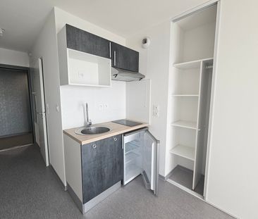Location Appartement 1 pièce 18m² NIMES 30000 - Photo 1