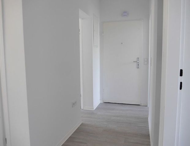 ﻿Schöne 3-Zimmer-Wohnung mit Tageslichtbad und Balkon in Hanau-Großauheim zu vermieten - Foto 1