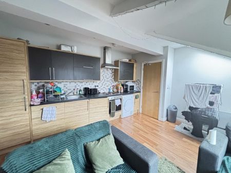 38 Flat 4 Cardigan Road, Leeds, LS6 3AG - Photo 3