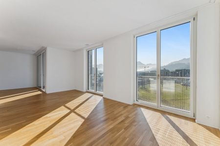 Lichtdurchflutete 4.5-Zimmerwohnung im 6. Obergeschoss - Photo 2