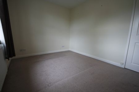 Cavendish Street, Yeadon, Leeds, West Yorkshire - Photo 3
