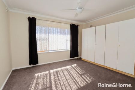 4 Edgell Street, West Bathurst, NSW 2795 - Photo 5