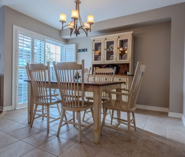 For Lease - 23 Northgrove Crescent, Whitby, Ontario - Photo 4