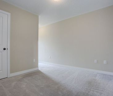 For Lease - 67 Padbury Trail, Brampton, Ontario - Photo 4