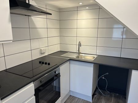 Recently Refurbished Ground Floor Flat available TO LET in Westcliff on Sea - Photo 3