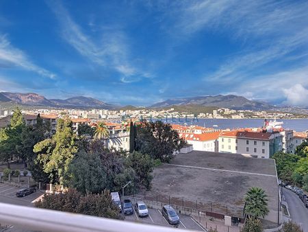 Beau T4 Spacieux avec Vue Mer Secteur Parc San Lazaro, - Photo 4