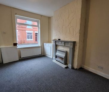 3 Bed Terraced House, Spreadbury Street, M40 - Photo 1