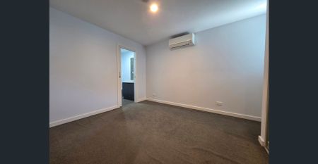 Stylish Apartments in Prime Location - Photo 5