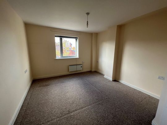 Fremington Court, Coventry, CV1 - Photo 1