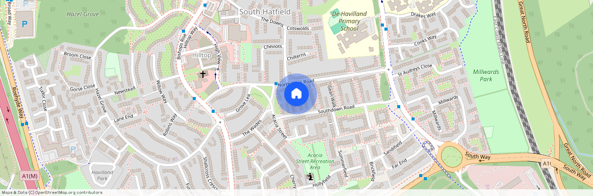 Almond Walk, Hatfield