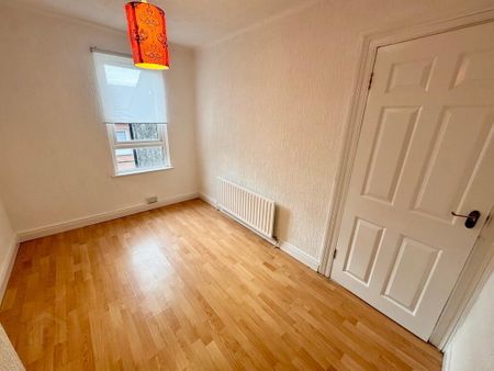 72 Bray Street, Belfast, BT13 3JB - Photo 4