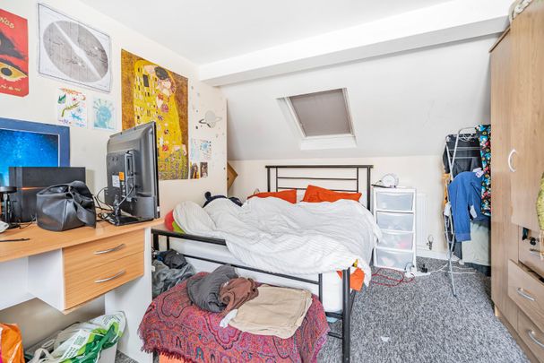 6 bedroom house to rent - Photo 1