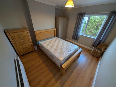 70 Sandhurst Drive, Belfast, BT9 5AZ - Photo 3