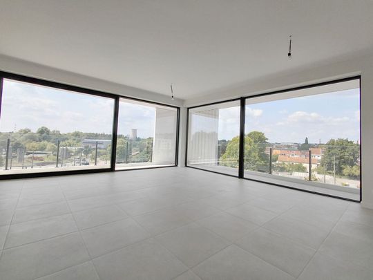 Appartement te huur - Foto 1