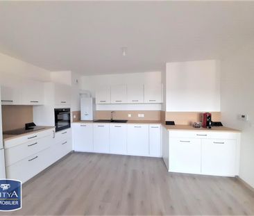 Location Appartement 3 pièces 62m² CHAMALIERES 63400 - Photo 2