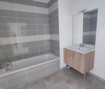 Location Appartement 3 pièces 62m² BRUGUIERES 31150 - Photo 6