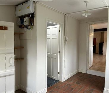 3 bedroom semi-detached house to rent - Photo 1