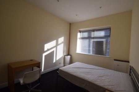 Boughey Road, Shelton, Stoke-On-Trent, ST4 - Photo 3