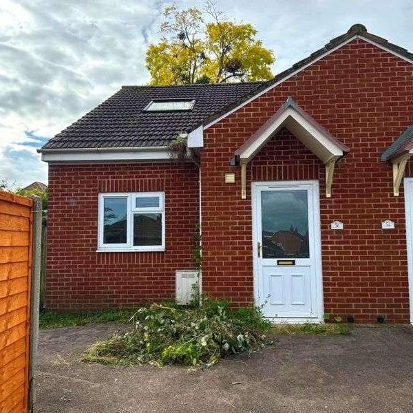 Lea Road, Brockworth,gloucester, GL3 - Photo 1