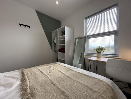 6 bedroom house to rent - Photo 4