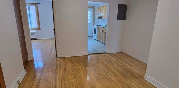 2 CH - 1 SDB - Montréal - $1,285 /mo - Photo 2