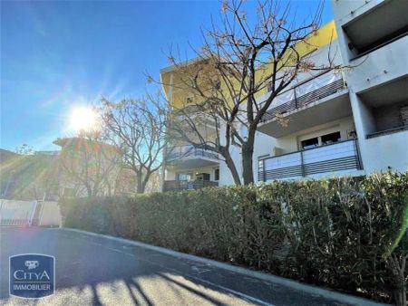 Appartement à louer 2 pièces 32.9m² - Photo 2