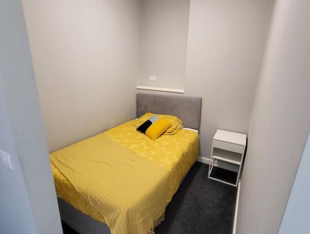 Room 13, 2-4 Auckland Road, Doncaster - Photo 3