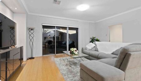 Piara Waters - Photo 4