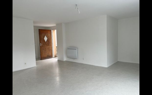 Location Appartement 3 pièces 65 m² La Châtre - Photo 1