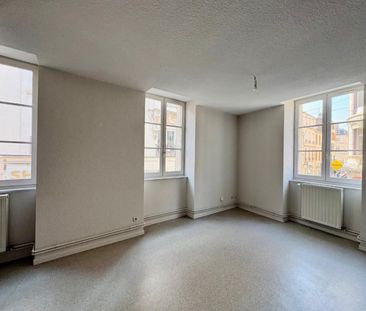 APPARTEMENT T2 A LOUER A ROANNE - CENTRE VILLE - Photo 4