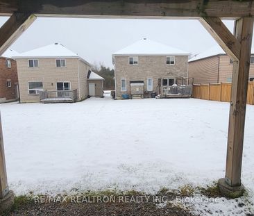 For Lease - 1245 Leslie Drive, Innisfil, Ontario - Photo 5