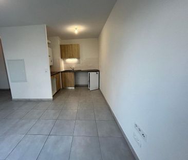 Location / Appartement T2 - Photo 3