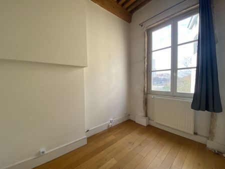 T2 - Lyon 4 - Photo 4