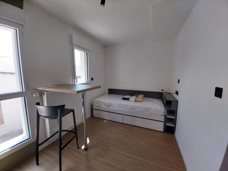 Location Appartement 1 pièce 18m² ORLEANS 45000 - Photo 2