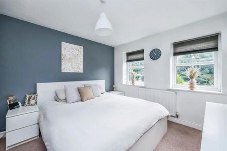 Gordon Street - Photo 3