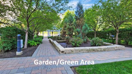 Vibe at Liberty Village Lofts , #423 - Photo 3