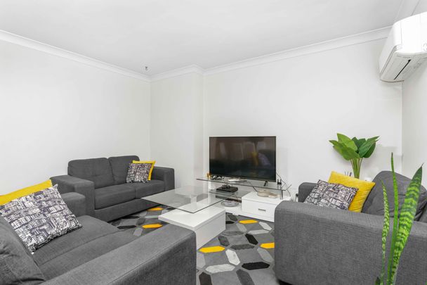 Cozy Campbell - Photo 1