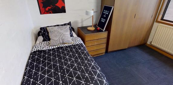 Single Room - Chisholm College - Photo 2