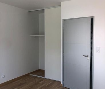 Appartement - T2 - CHAROLLES - Photo 4